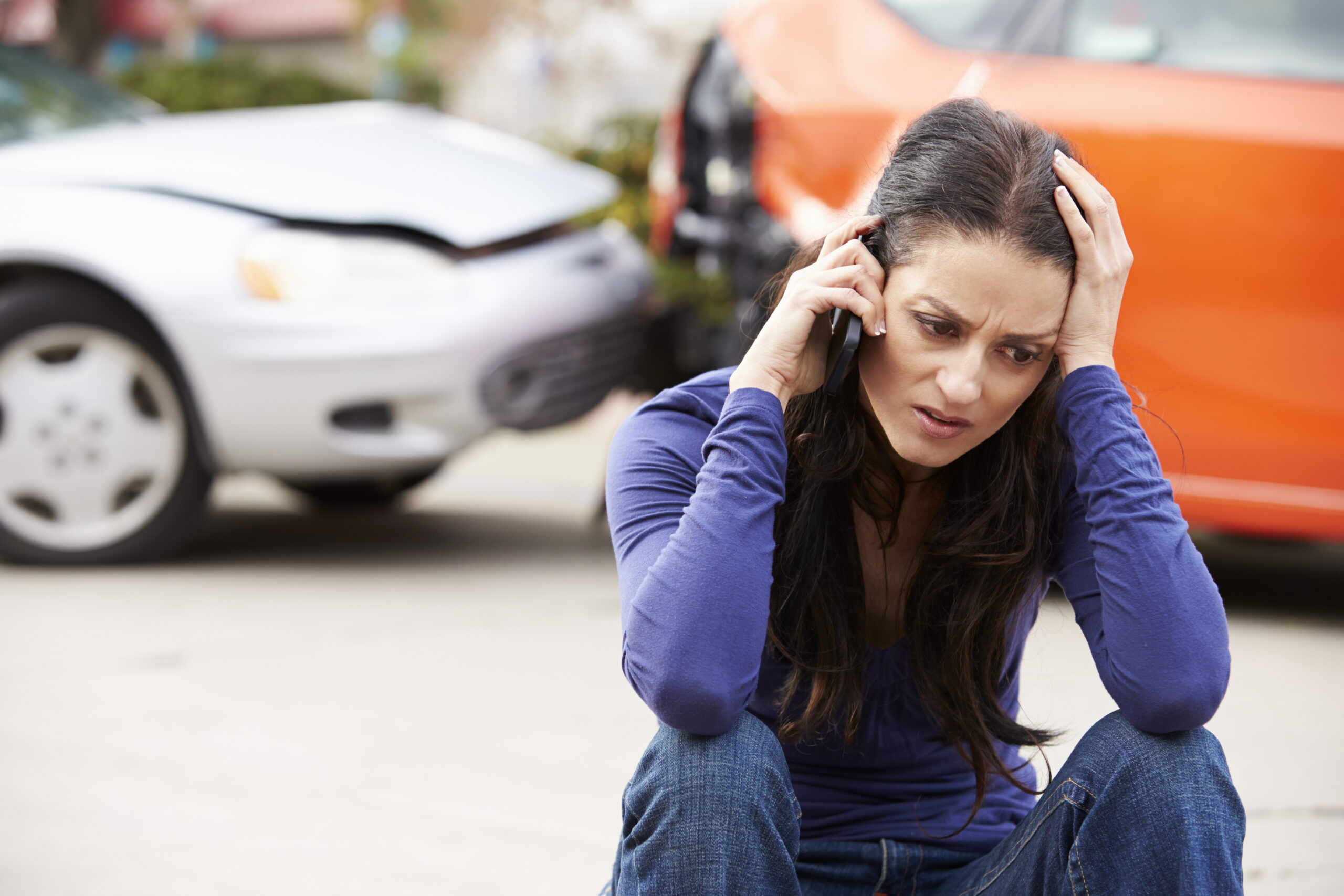 woman-calls-lawyer-after-car-accident-in-West-Sacramento