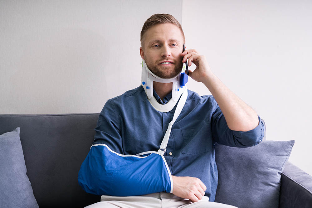 personal-injury-victim-calls-Fair-Oaks-lawyer